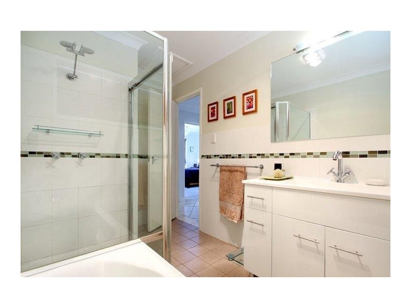 19 Mimosa Lane, Moggill QLD 4070